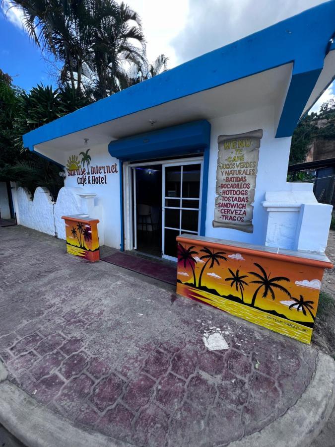 Sunrise Internet Cafe And Hotel Las Terrenas Extérieur photo